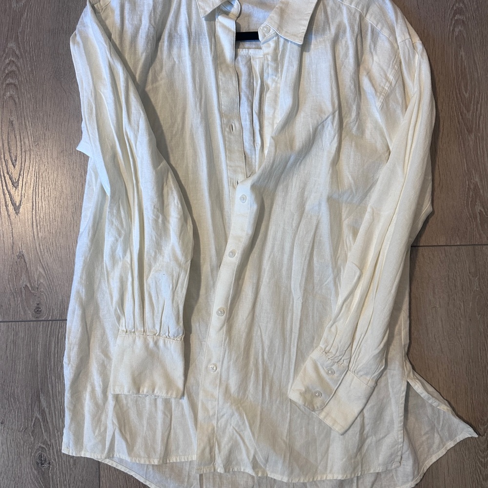 Banana republic light cream, almost white linen button top.